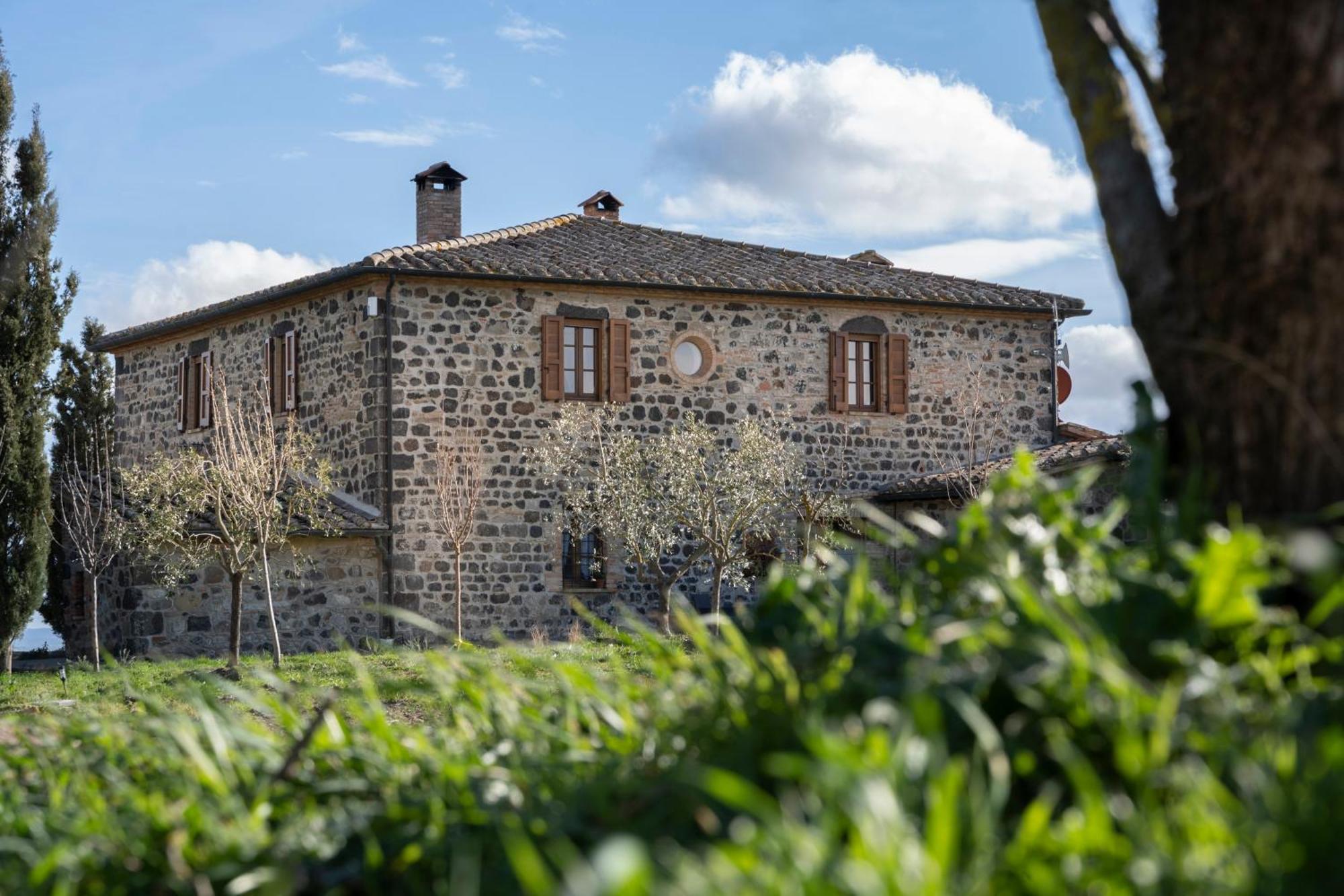 Casa Al Maestro B&B Радикофани Екстериор снимка