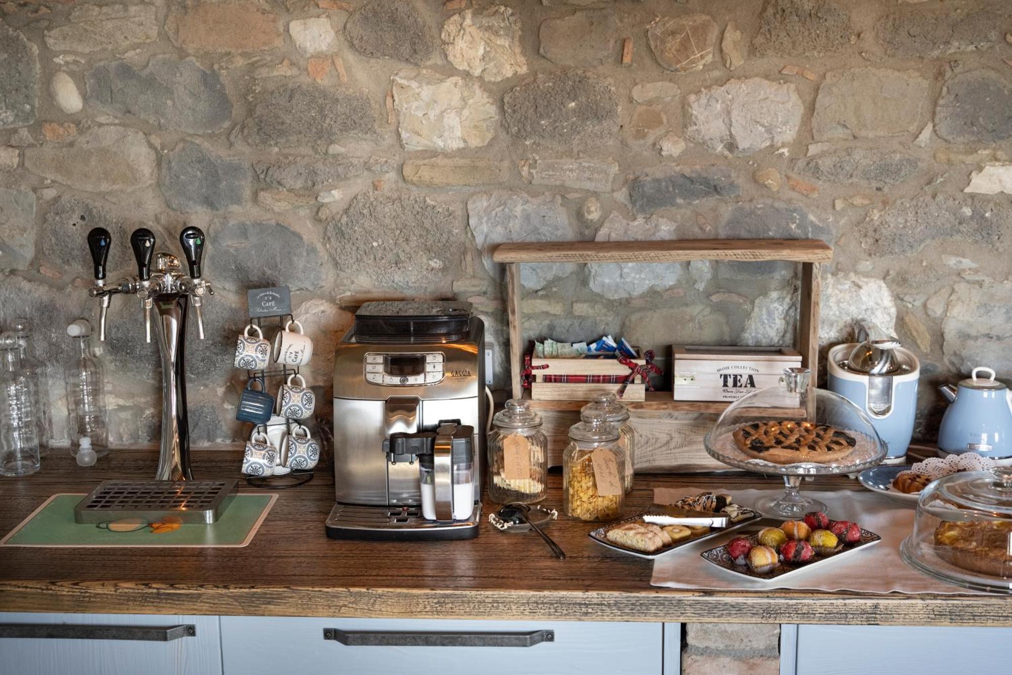 Casa Al Maestro B&B Радикофани Екстериор снимка
